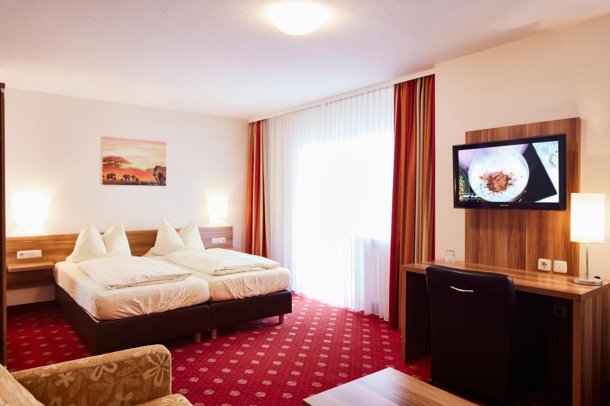 Landgasthof & Hotel Jossatal Breitenbach am Herzberg Екстериор снимка