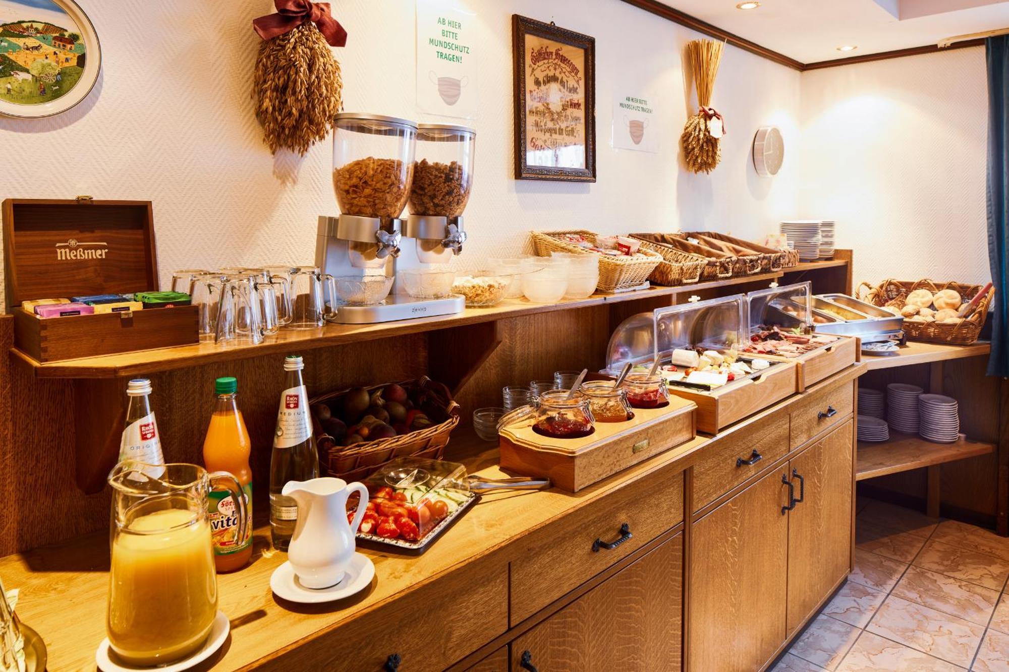 Landgasthof & Hotel Jossatal Breitenbach am Herzberg Екстериор снимка